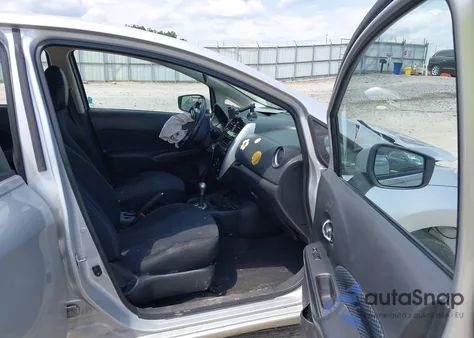 2015 Nissan Versa Note Sv z USA, uszkodzony, nr VIN 3N1CE2CP7FL399121